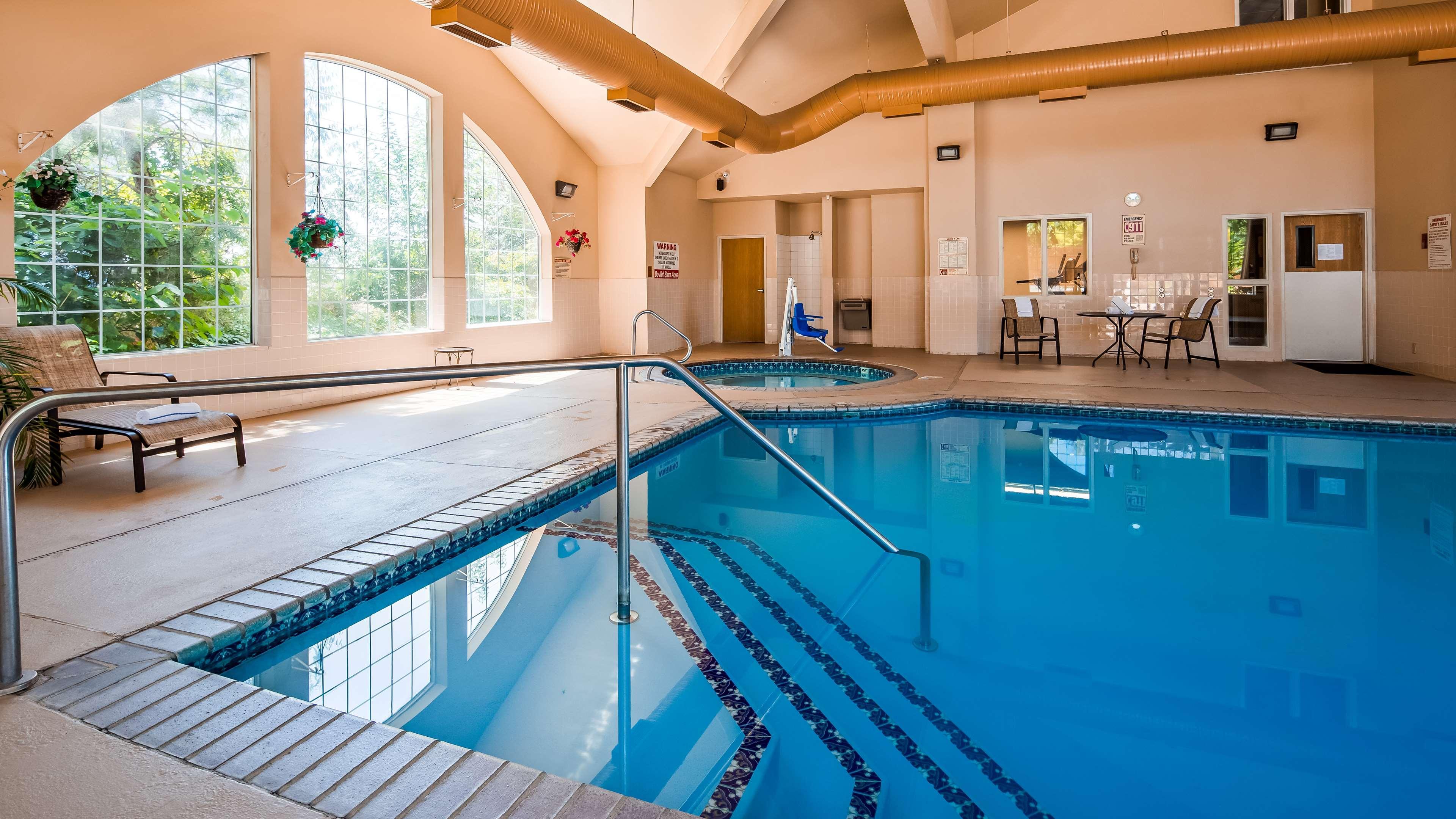 Best Western Plus Caldwell Inn & Suites Zewnętrze zdjęcie