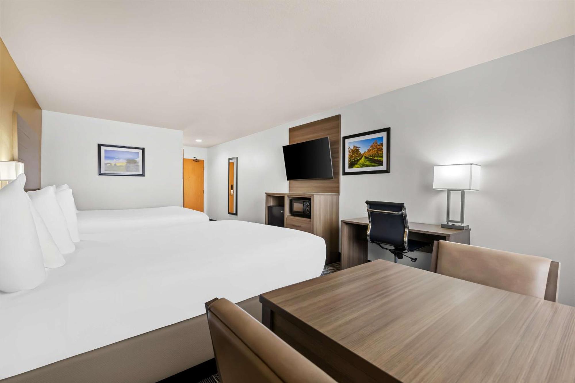 Best Western Plus Caldwell Inn & Suites Zewnętrze zdjęcie